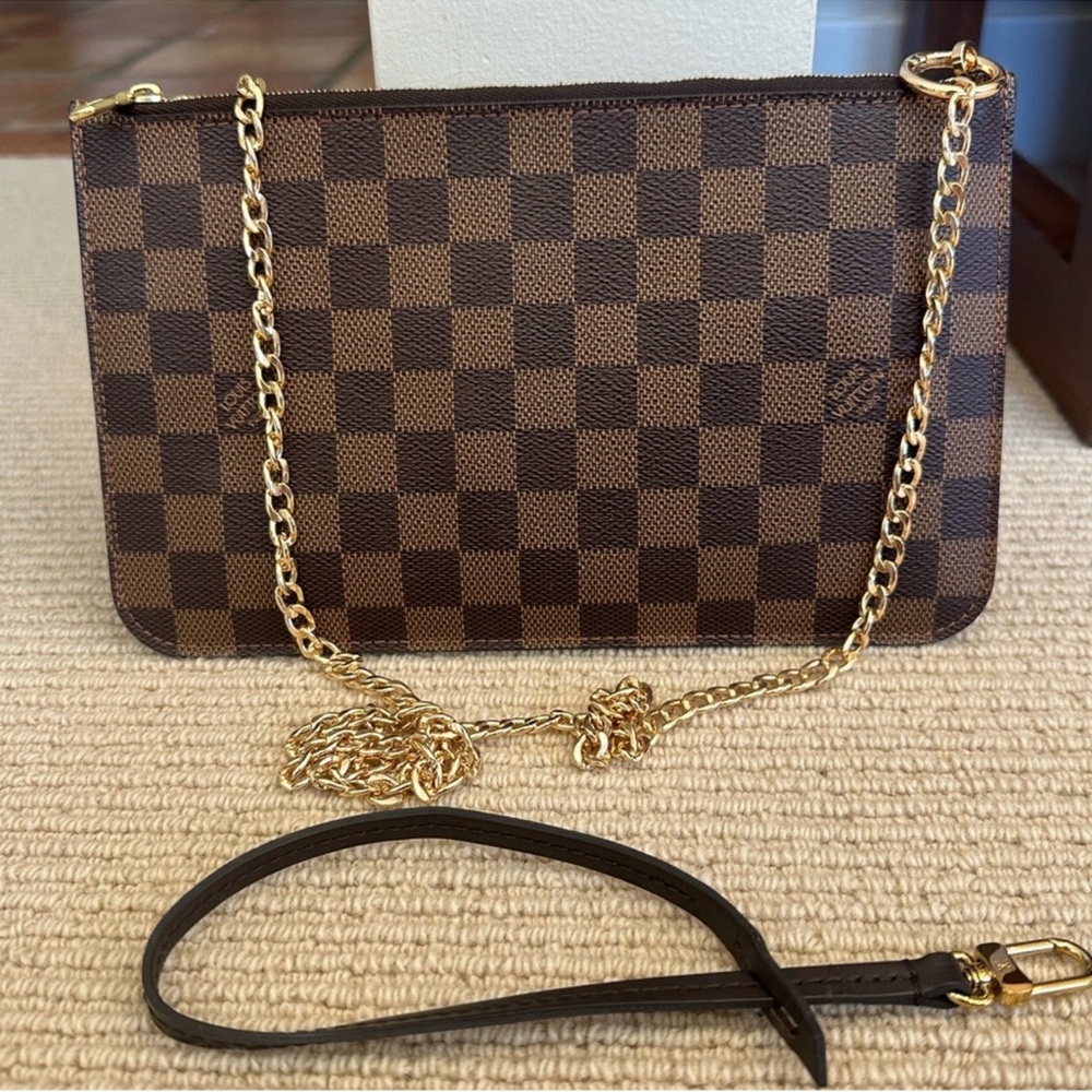 Louis Vuitton Brown and Gold Checkered Bag